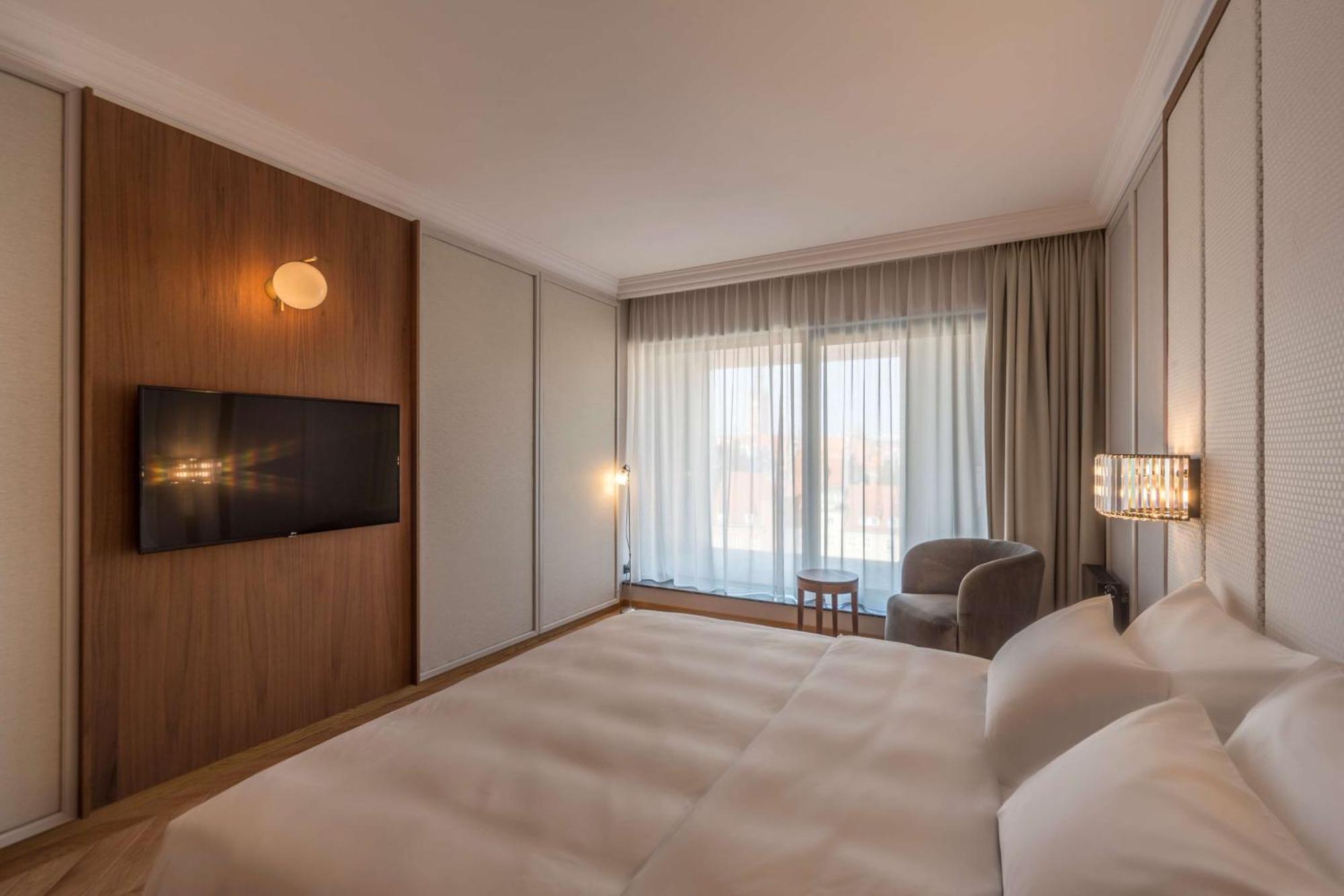 Radisson & Suites, Gdansk, Wyspa Spichrzow 4* Gdansk