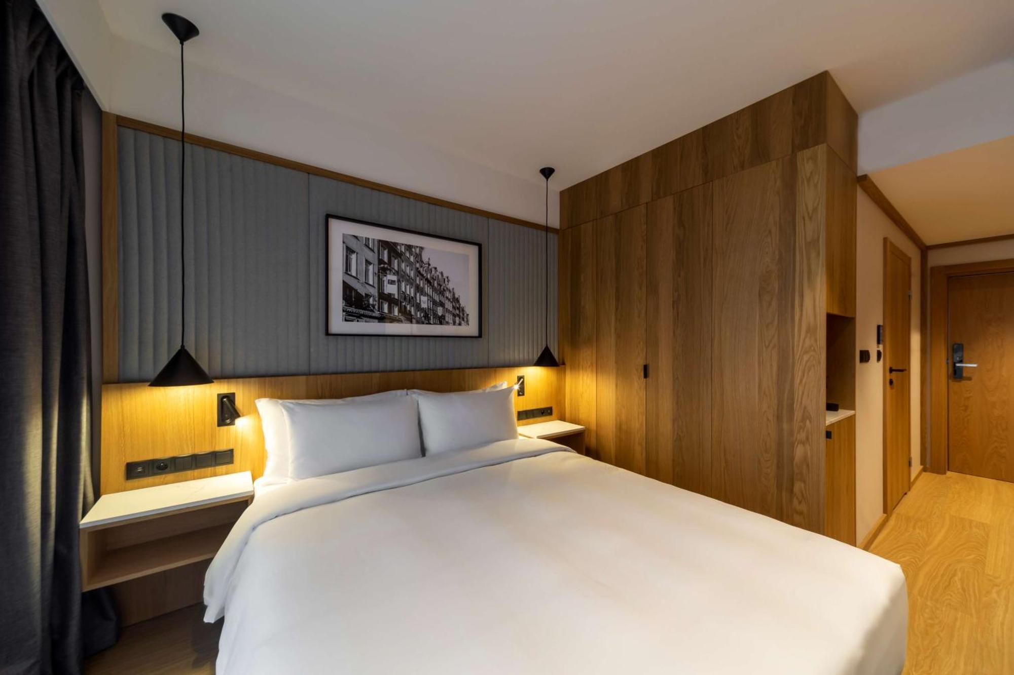 Hotel Radisson & Suites, Gdansk, Wyspa Spichrzow 4*